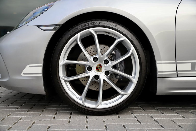 Porsche 718 Boxster Style Edition