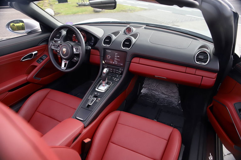 Porsche 718 Boxster Style Edition