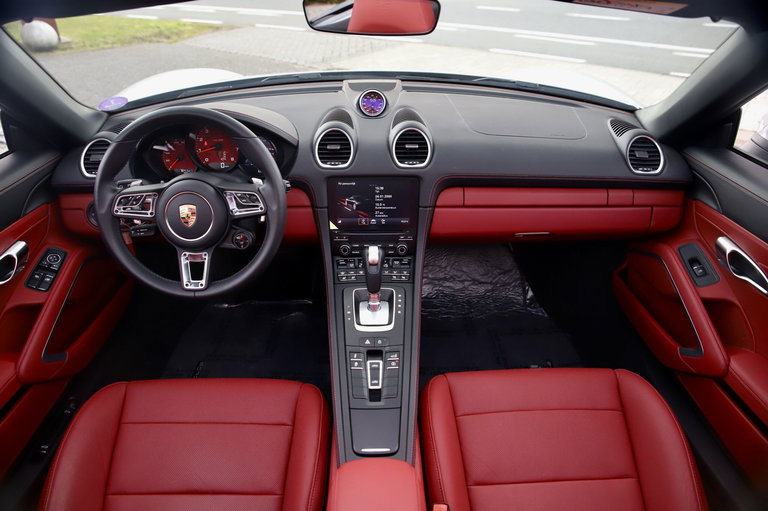 Porsche 718 Boxster Style Edition