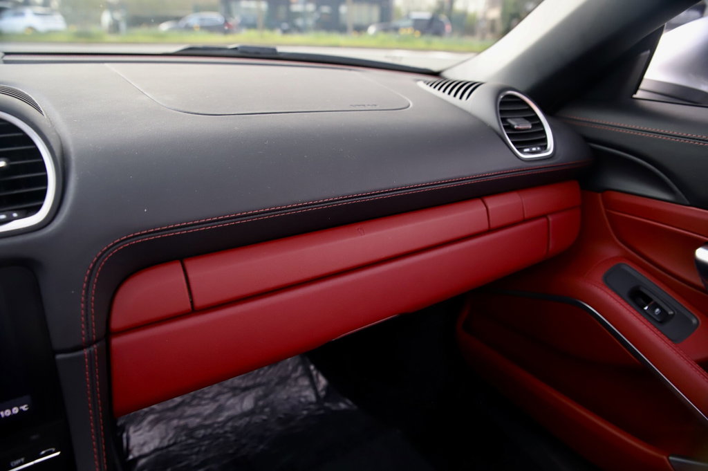 Porsche 718 Boxster Style Edition