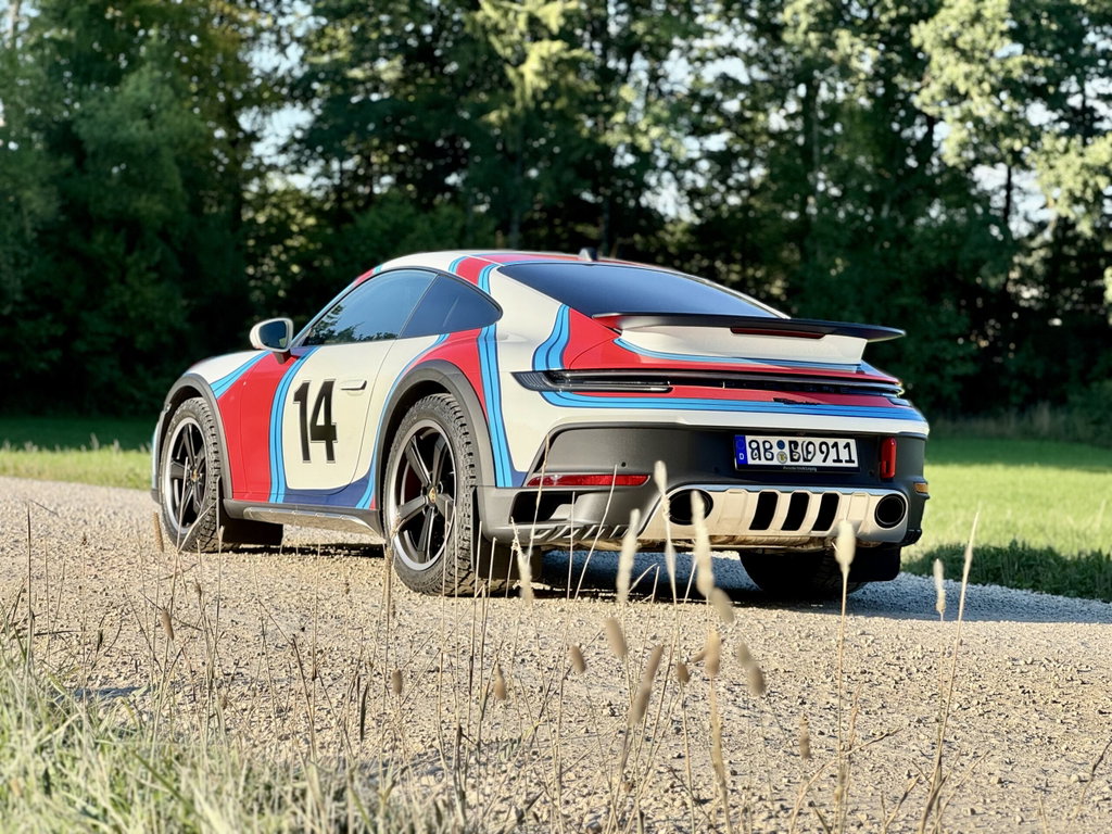 Porsche 911 Dakar