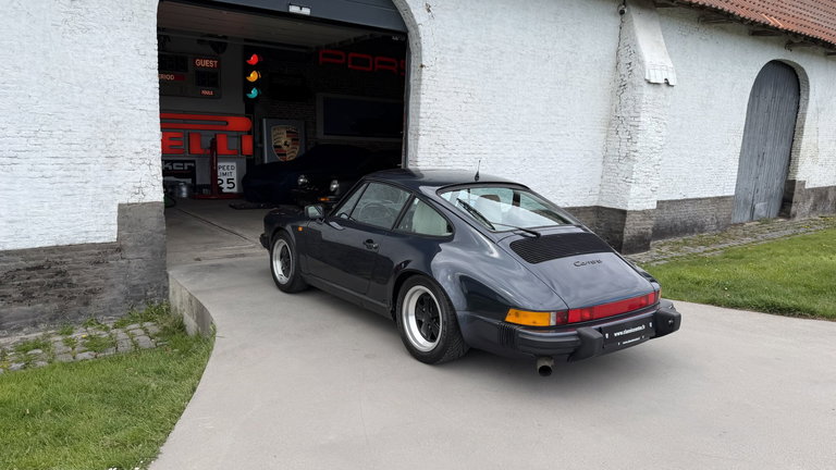 Porsche 911 Carrera 3.2