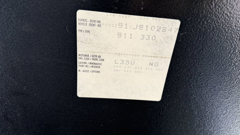 Porsche 911 Carrera 3.2