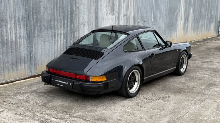 Porsche 911 Carrera 3.2