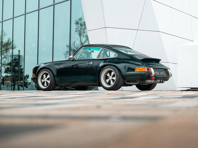 Porsche 911 Reimagined by Singer