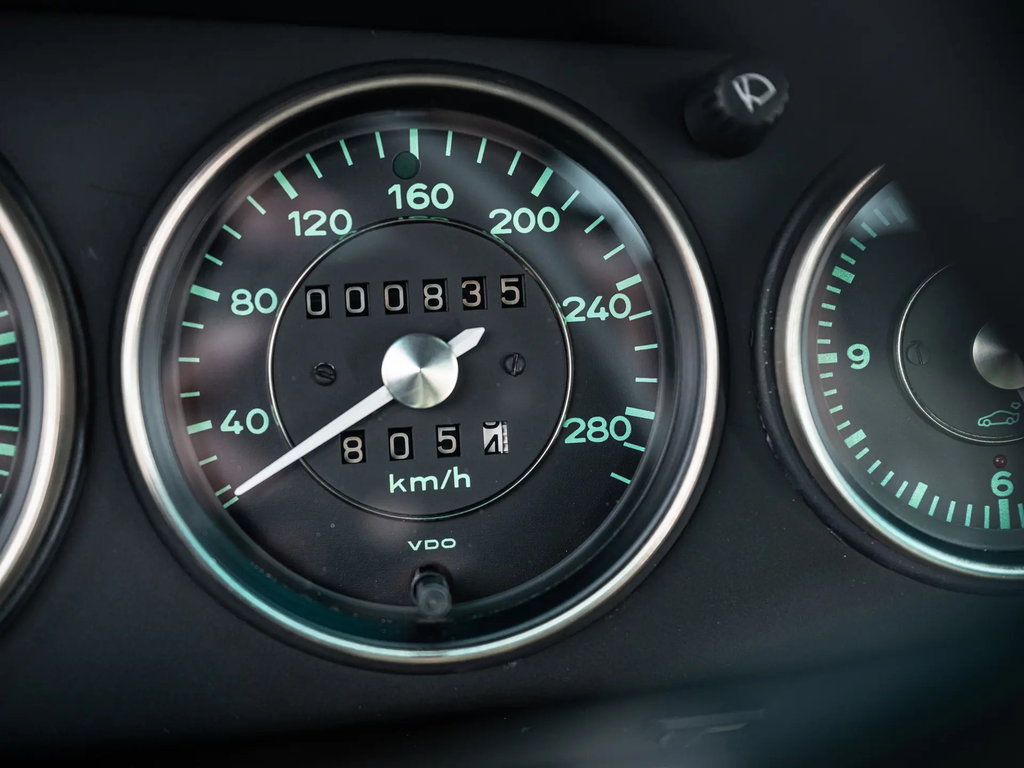 Porsche 911 Reimagined by Singer