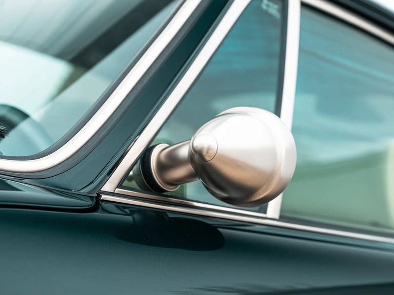 Porsche 911 Reimagined by Singer