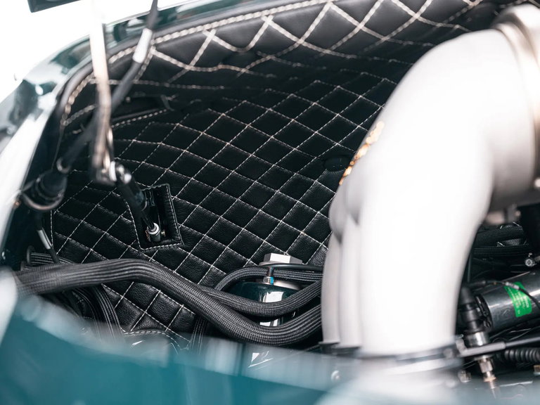 Porsche 911 Reimagined by Singer