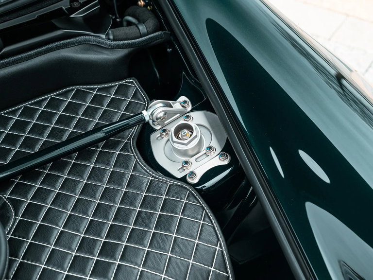 Porsche 911 Reimagined by Singer