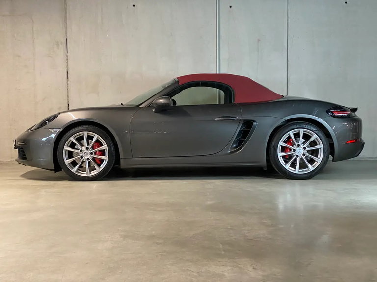 Porsche 718 Boxster S