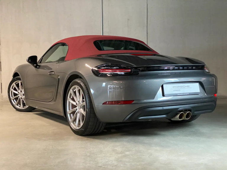 Porsche 718 Boxster S