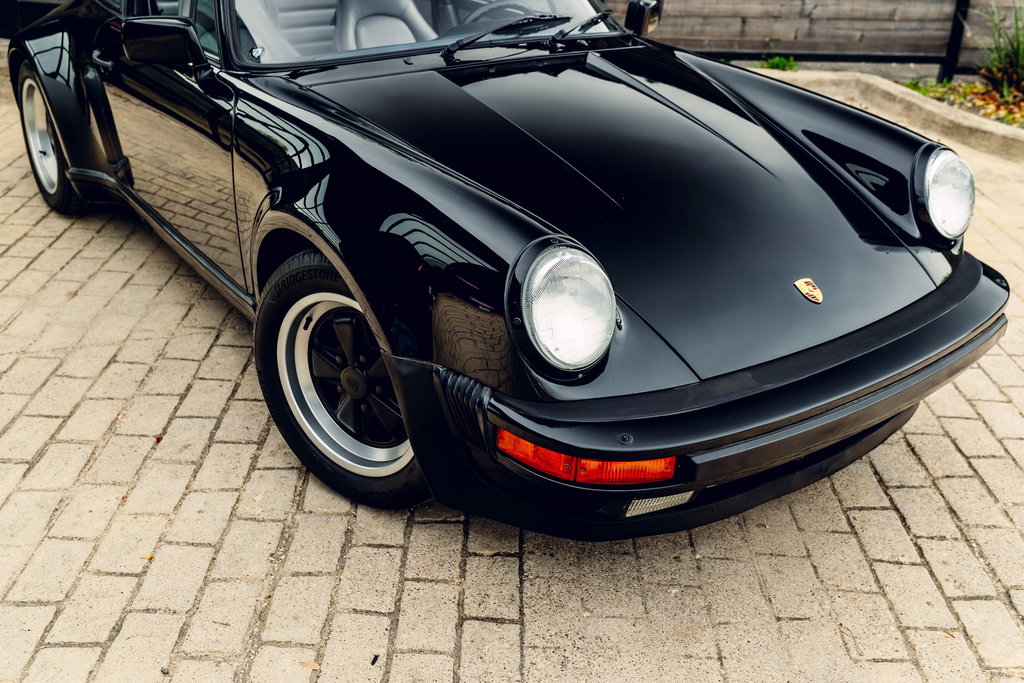 Porsche 911 Turbo 3.3 (US)