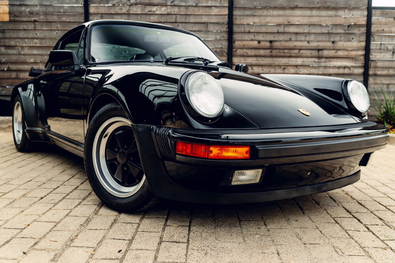 Porsche 911 Turbo 3.3 (US)
