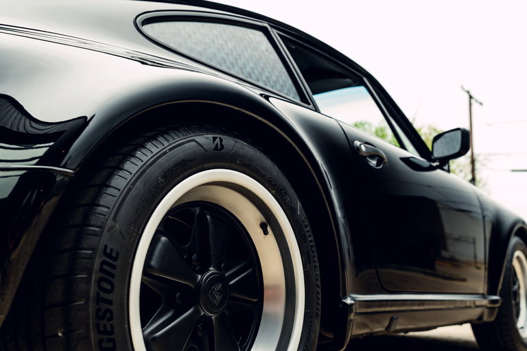 Porsche 911 Turbo 3.3 (US)