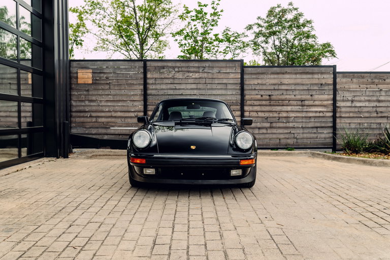 Porsche 911 Turbo 3.3 (US)