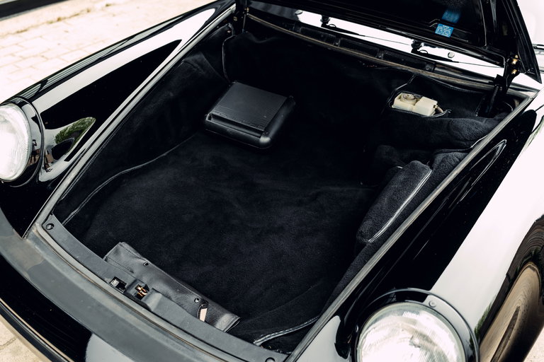 Porsche 911 Turbo 3.3 (US)