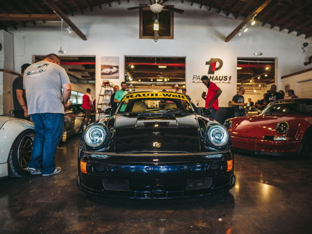 Porsche 911 Reimagined by Singer