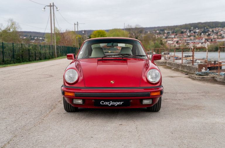Porsche 911 Carrera 3.2