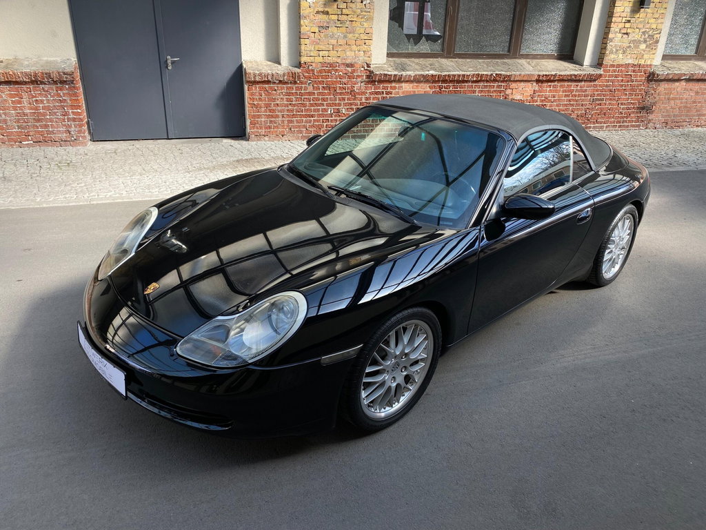 Porsche 996 Carrera