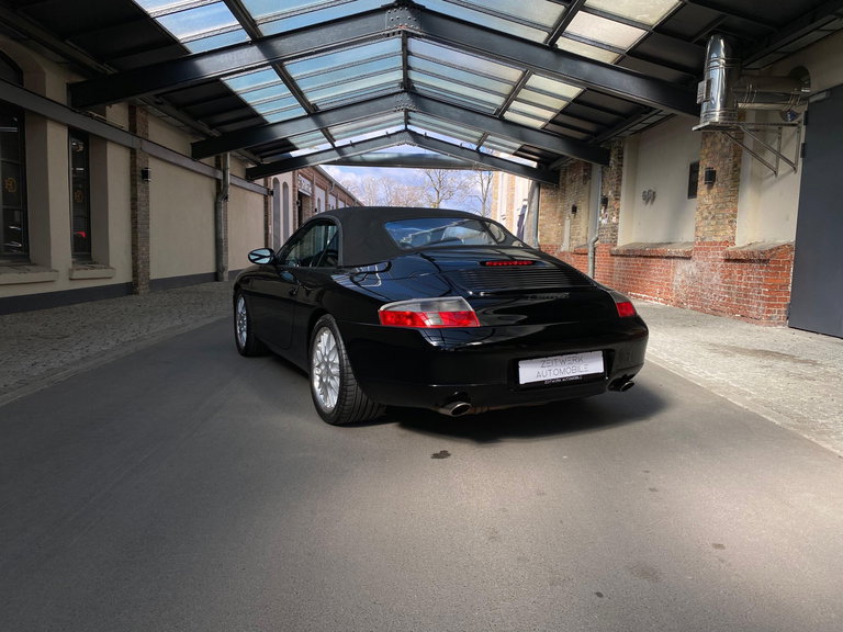 Porsche 996 Carrera