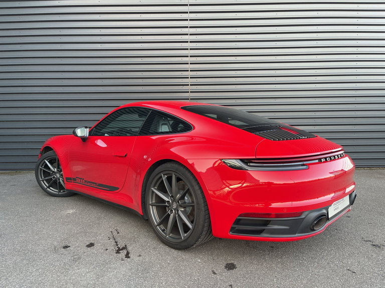 Porsche 992 Carrera T