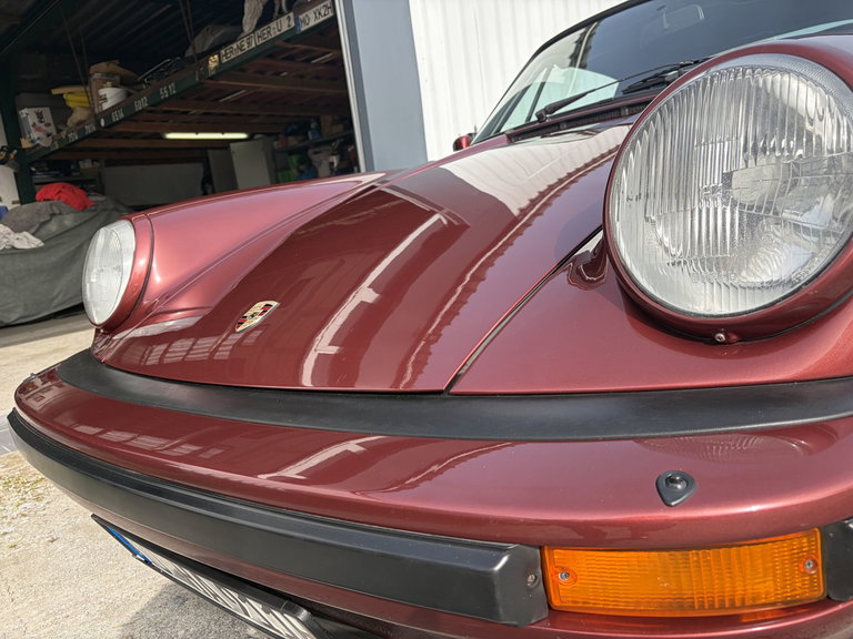 Porsche 911 Carrera 3.2
