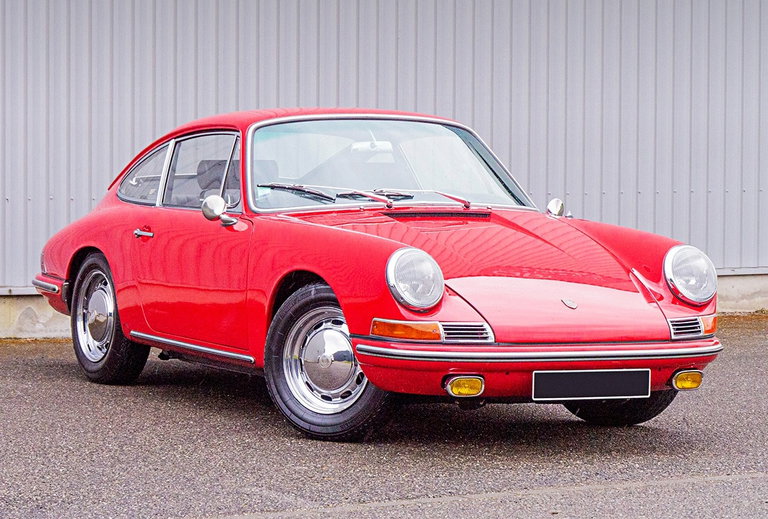 Porsche 911