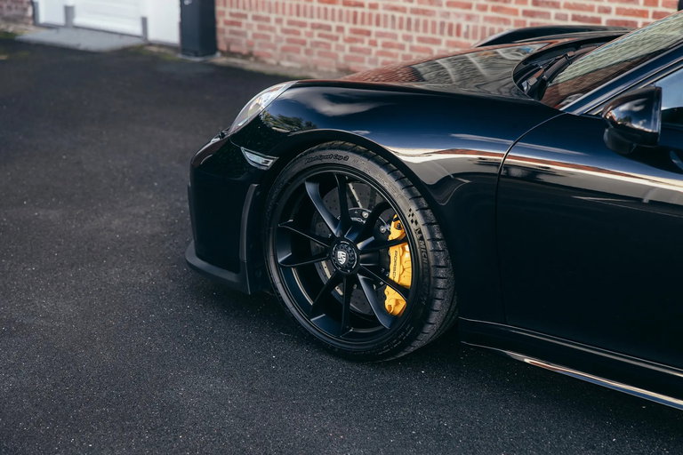 Porsche 991.2 GT3 Touring