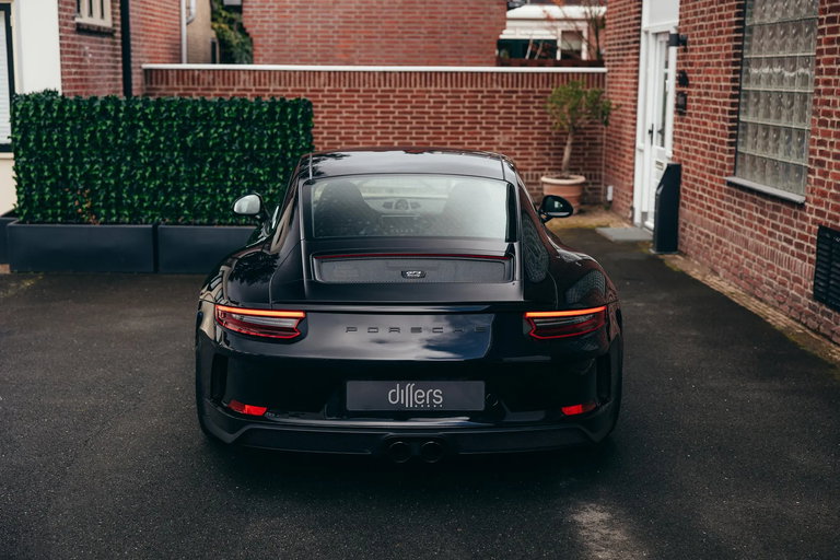 Porsche 991.2 GT3 Touring