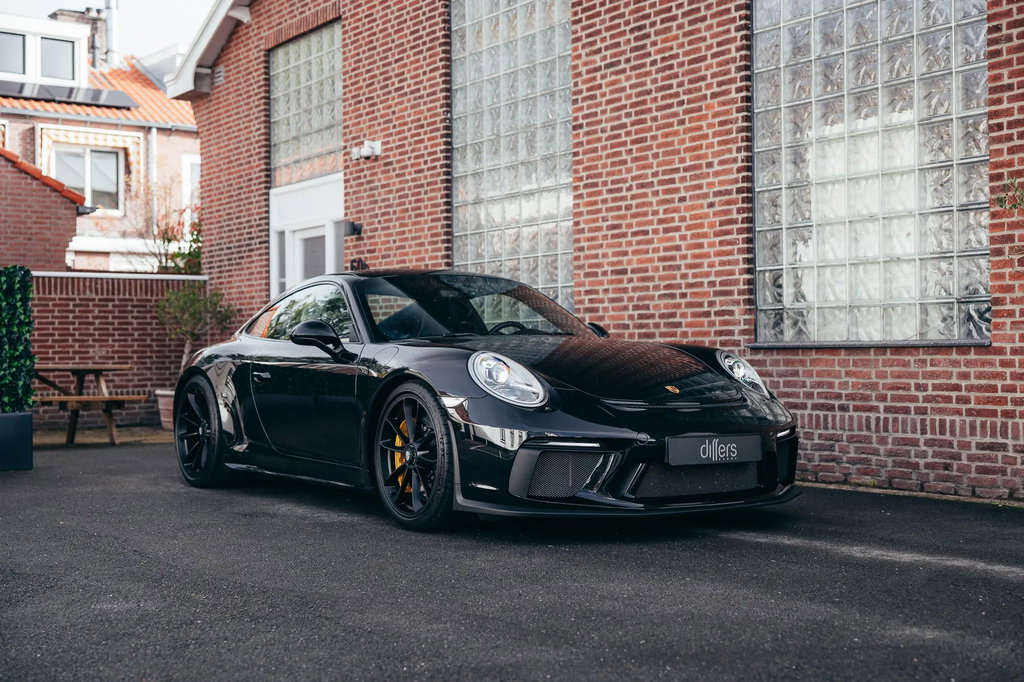 Porsche 991.2 GT3 Touring