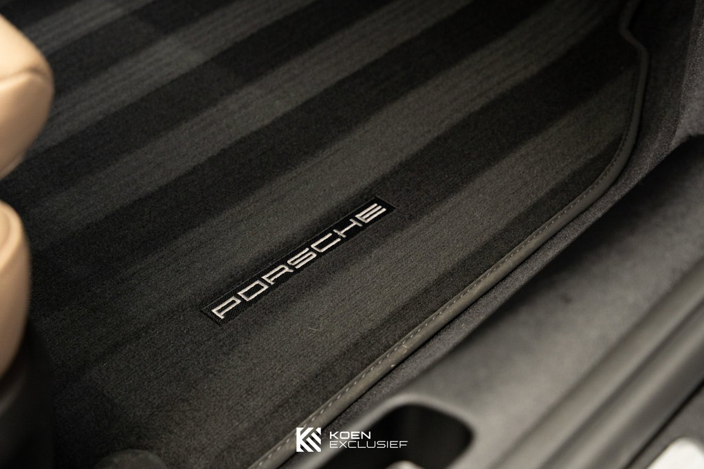 Porsche 992 Targa 4S