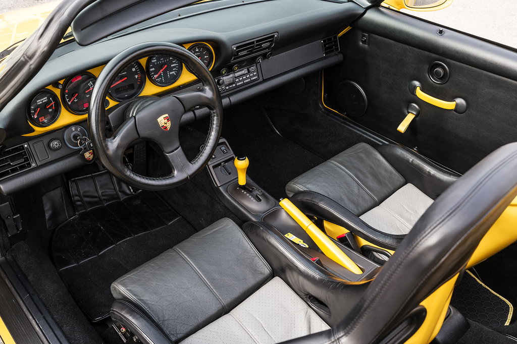 Porsche 964 Carrera 2 Speedster