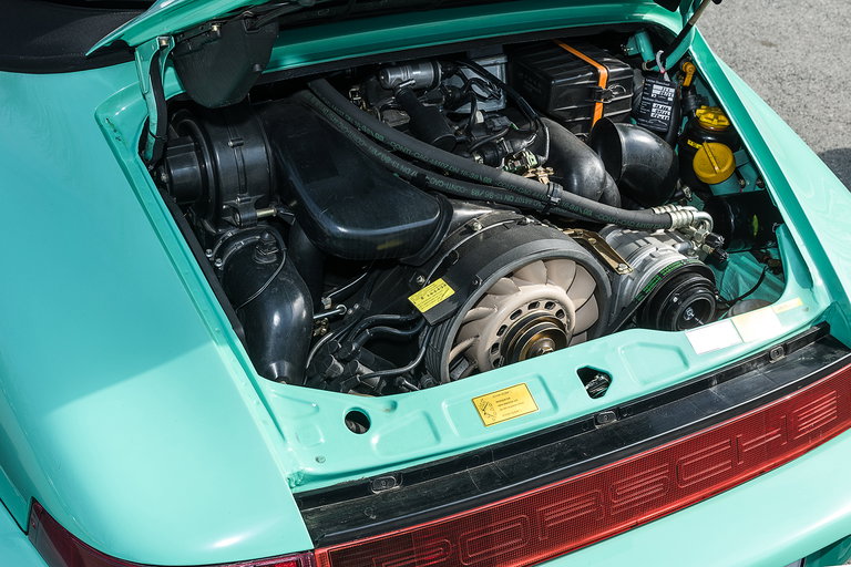 Porsche 964 Carrera 4