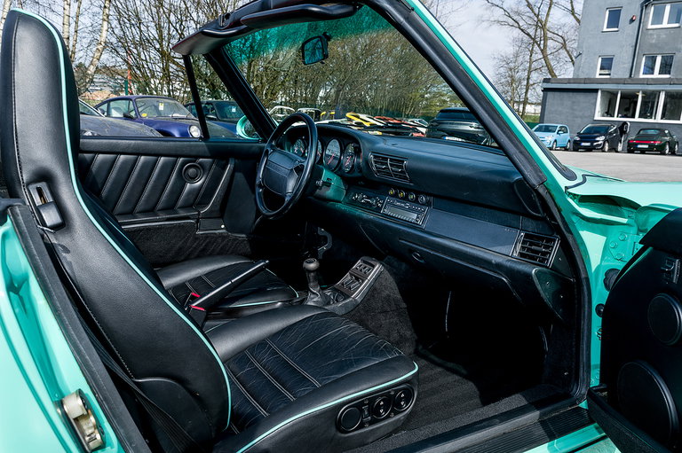 Porsche 964 Carrera 4