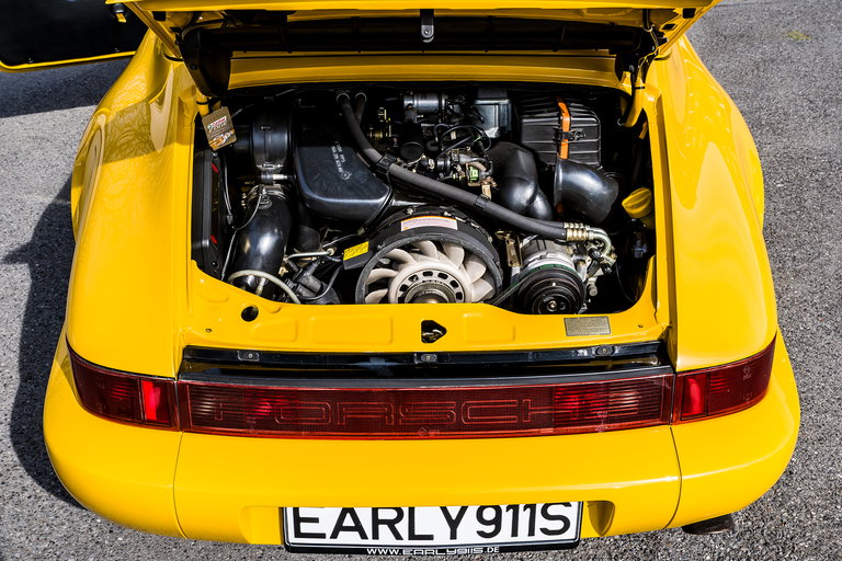 Porsche 964 Carrera 2 Speedster