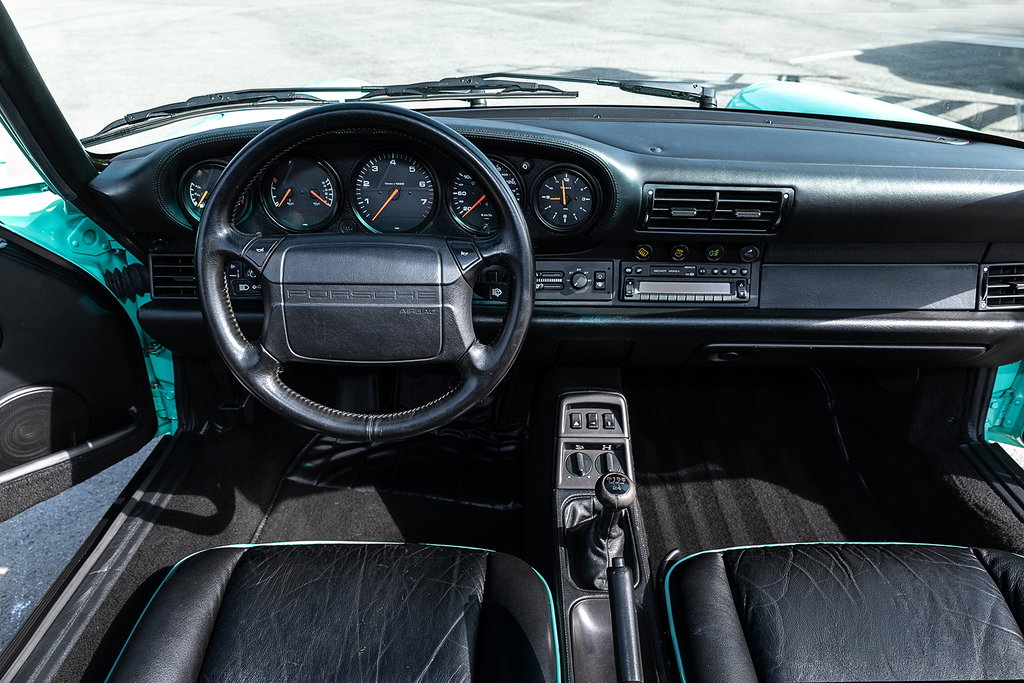 Porsche 964 Carrera 4