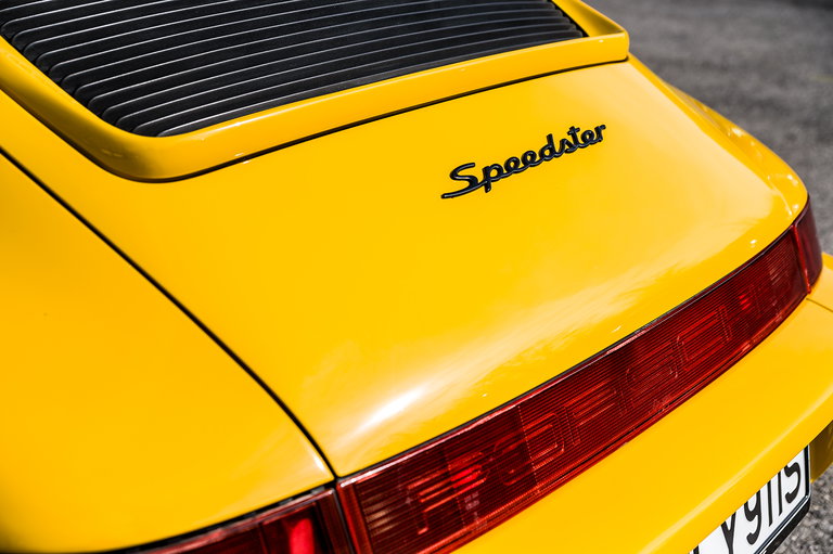 Porsche 964 Carrera 2 Speedster