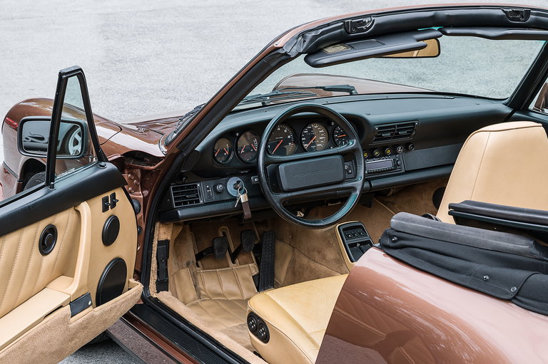 Porsche 964 Carrera 2