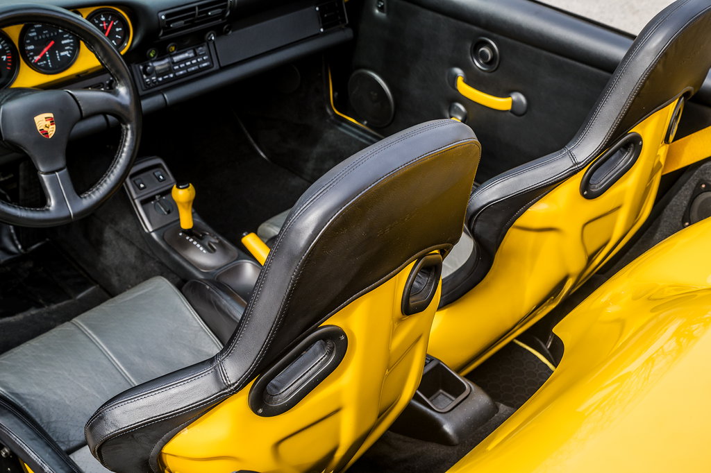 Porsche 964 Carrera 2 Speedster