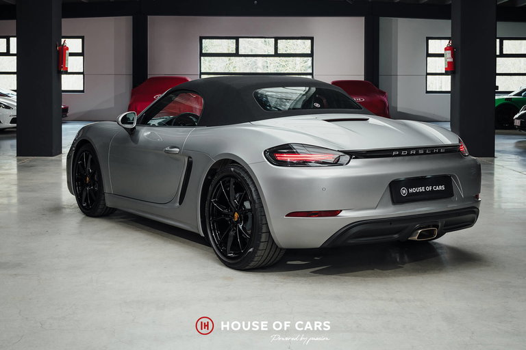 Porsche 718 Boxster