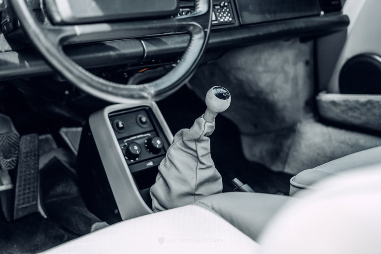 Porsche 911 Turbo 3.3 (US)