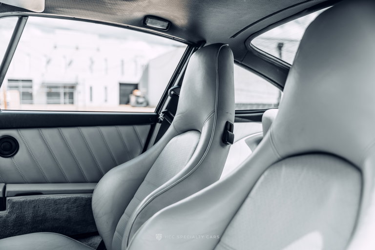 Porsche 911 Turbo 3.3 (US)