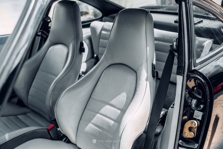 Porsche 911 Turbo 3.3 (US)