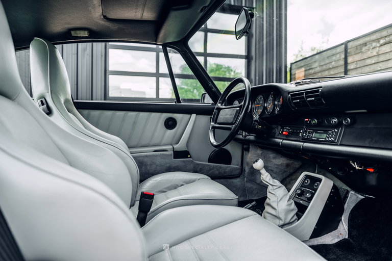 Porsche 911 Turbo 3.3 (US)