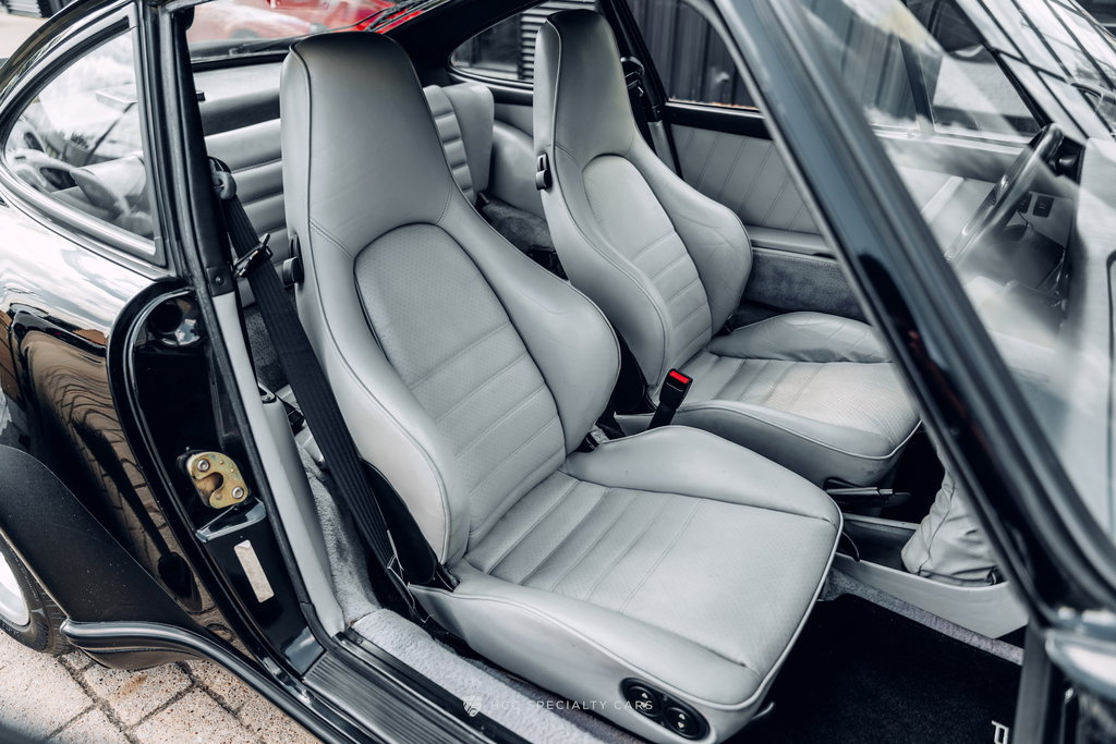 Porsche 911 Turbo 3.3 (US)