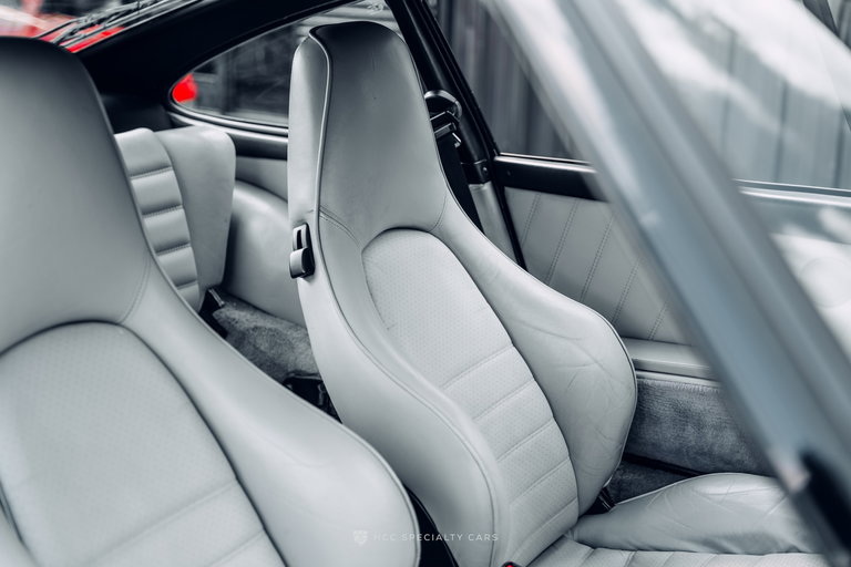 Porsche 911 Turbo 3.3 (US)