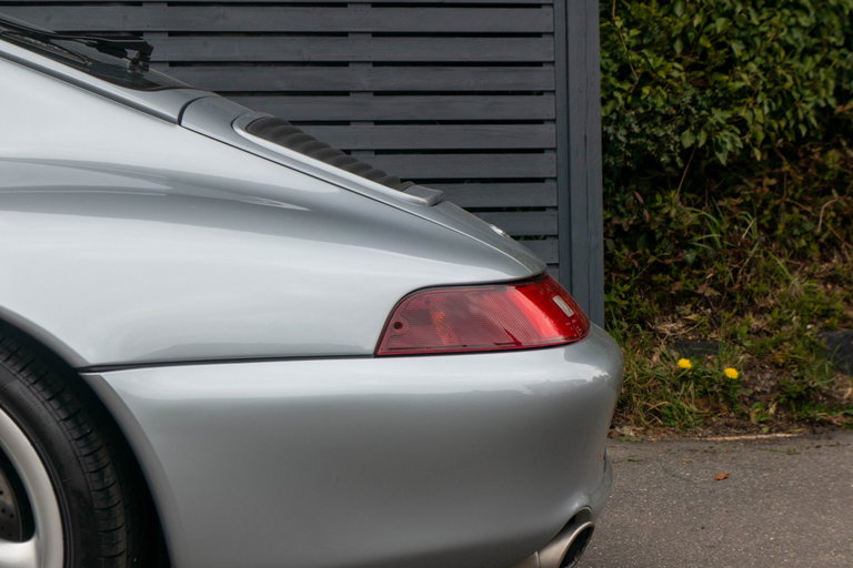 Porsche 993 Carrera 4S