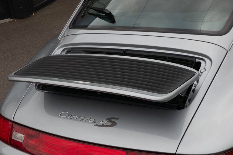 Porsche 993 Carrera 4S