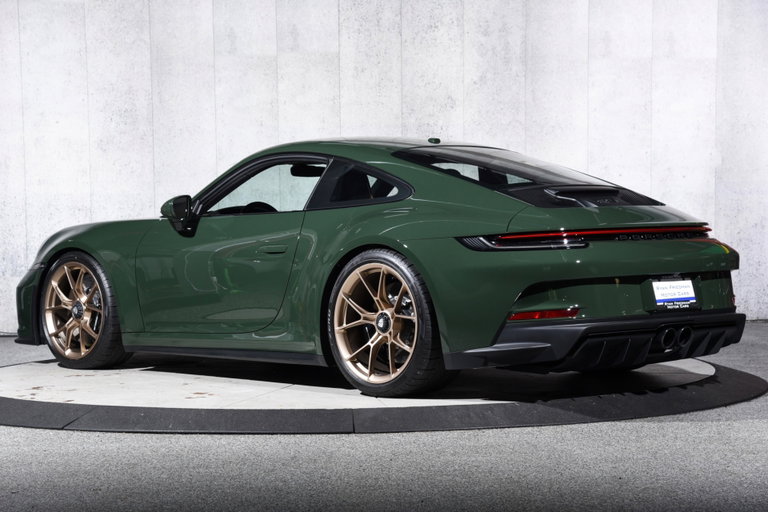 Porsche 992 GT3 Touring