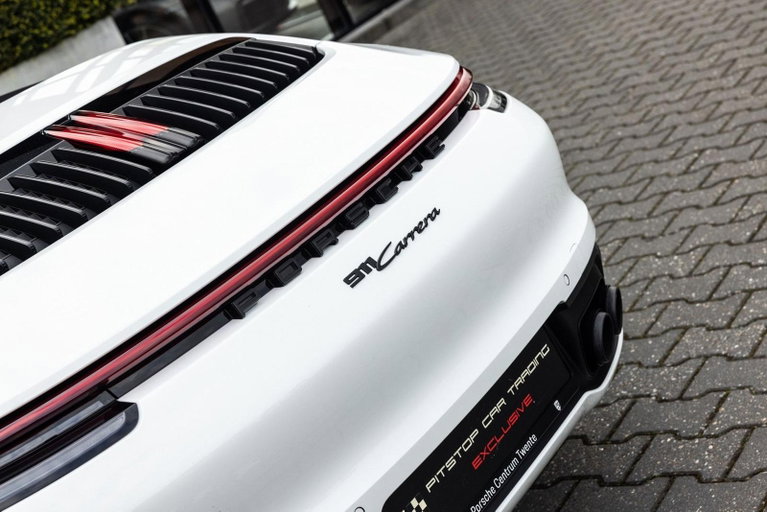 Porsche 992 Carrera